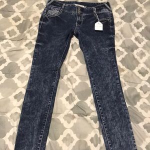 Red camel skinny jeans